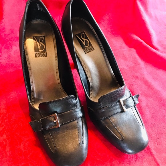 Victoria Spenser pumps, black leather, size 8 - Picture 4 of 6